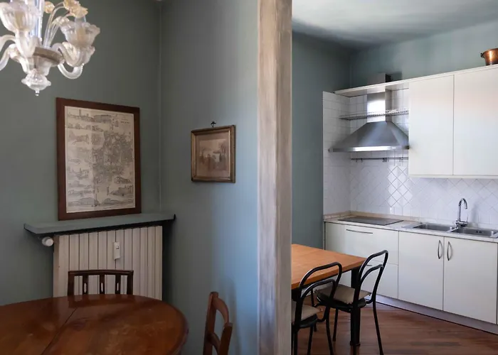 Apartament Bilocale Moderno Per 4 Vicino Mm Pasteur Via Venini