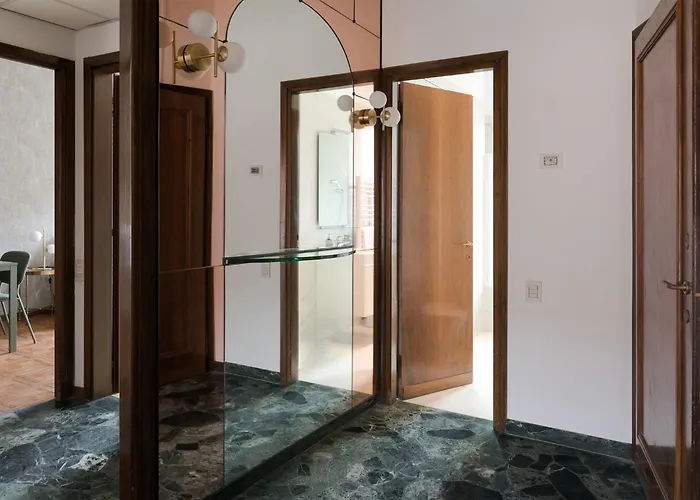 Apartment Boutique Dreams - Near Center - M4 Mailand