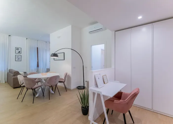 Paganini 4 Exclusive - 2 Bedroom And 2 Bathroom * Milano