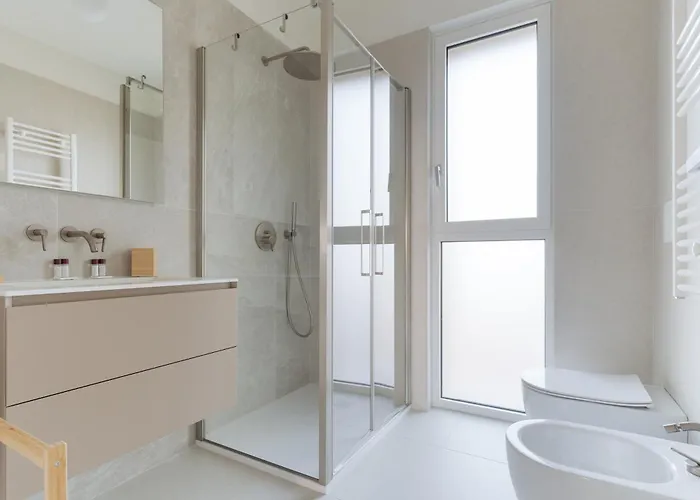 Apartment Guesthost - Modern Terrace Flat Lambrate *