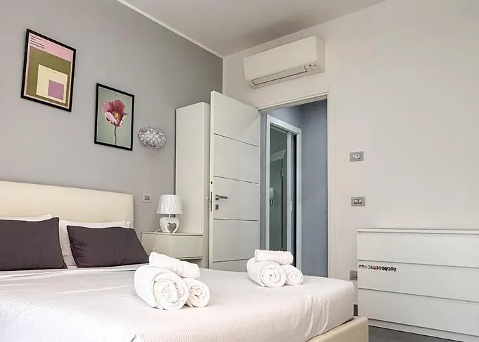 Apartment Family 2br With Balcony, Near Metro Milan