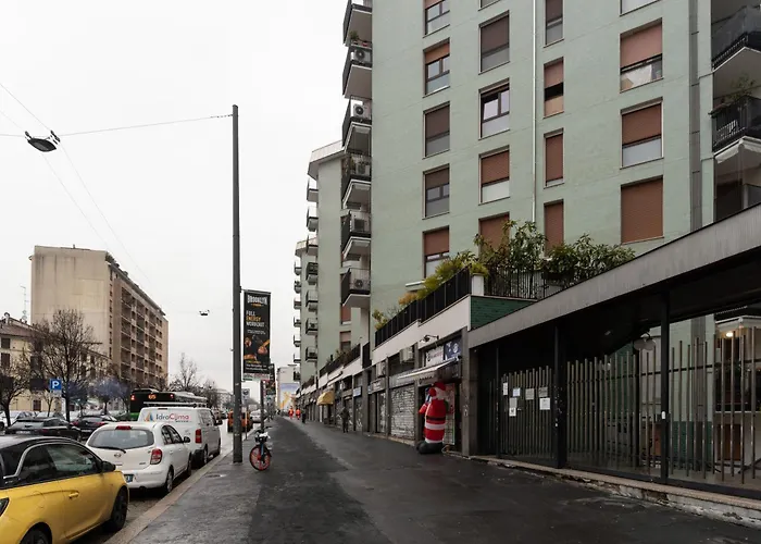 Guesthost - Porta Romana Balcony Flat 公寓 米兰