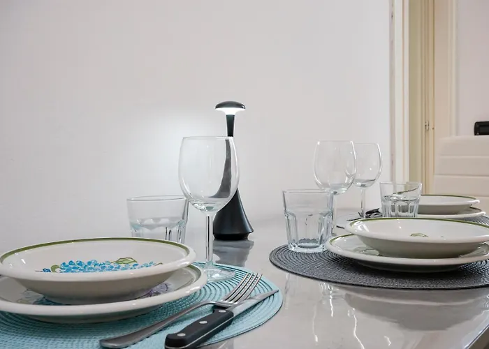 Apartmán Homelovers Bright And White House Navigli District *