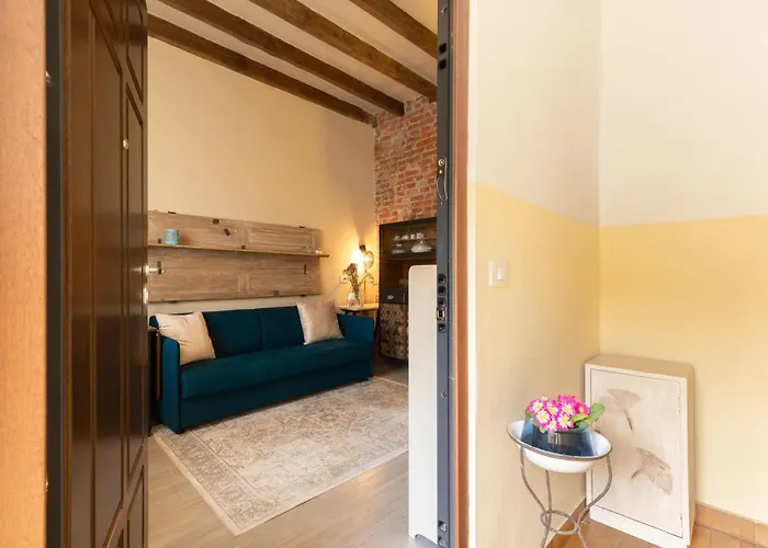 Charm Two-room Bocconi Navigli Darsena