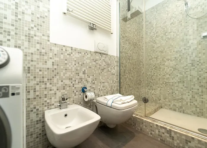 Апартаменты Modern In With Wifi And Ac