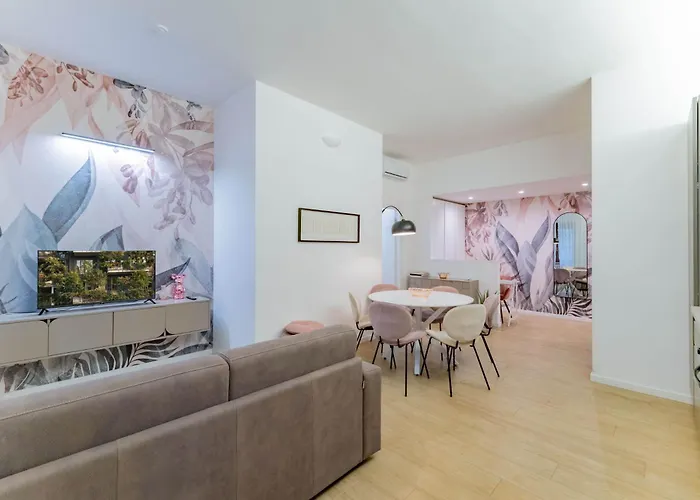 Paganini 4 Exclusive - 2 Bedroom And 2 Bathroom Milano