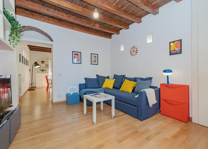 Apartmán 2 Bdr Flat - Direct Tram 15 Min Duomo