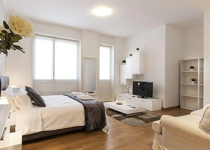Royal Suites *