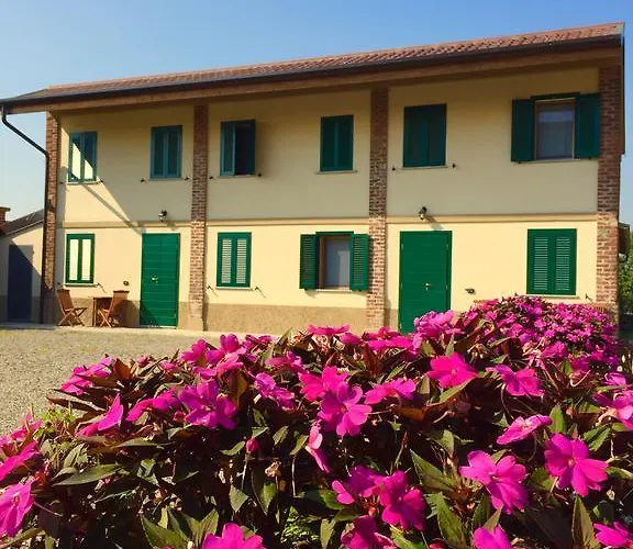 Cascina Battivacco Agroturismo