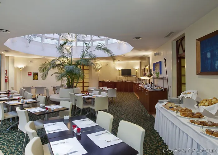 Otel Garibaldi Station By Ihg 4*