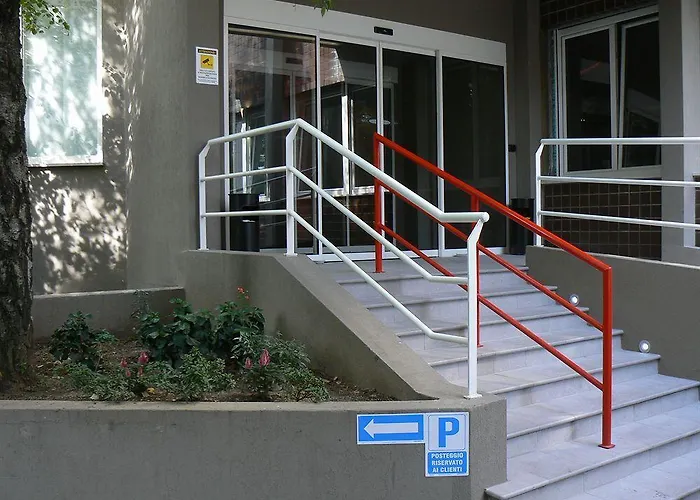 Residenza Cenisio 3*