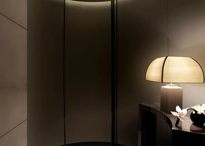 Ξενοδοχείο Armani 5*