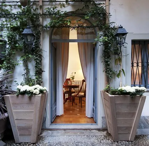 Hotel Petit Palais De Charme Milano