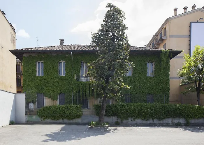 Ekoliving Bed and breakfast 3*