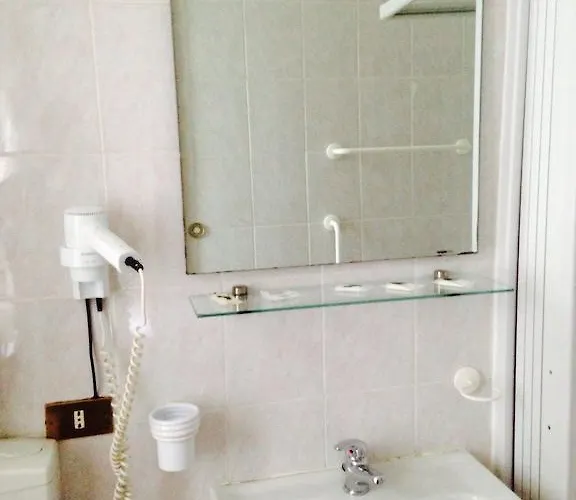 Hotel Medea 2*