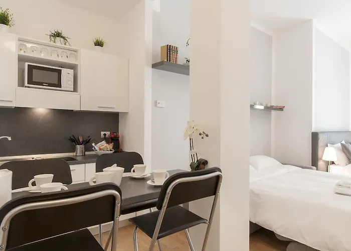 Apartment Royal - Centro Cadorna Mailand