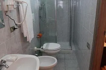 Hotell Luisa 2*