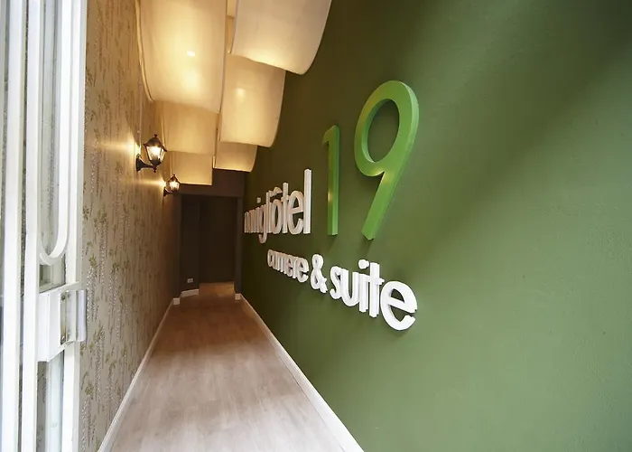 לינה וארוחת בוקר Navigliotel 19 - & 4*