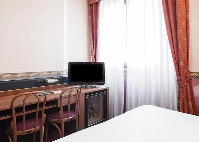 Hotell Des Etrangers Milano