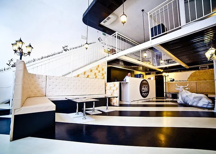 Hostel New Generation Center *