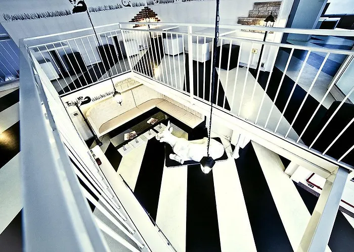 Hostel New Generation Center