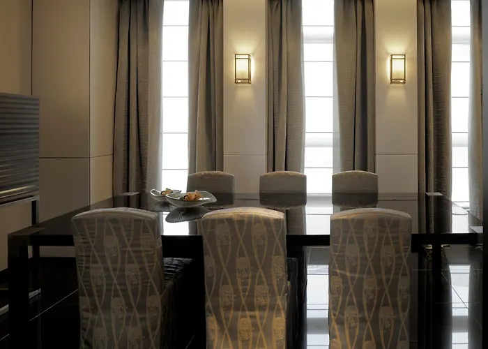 Armani 5* Μιλάνο
