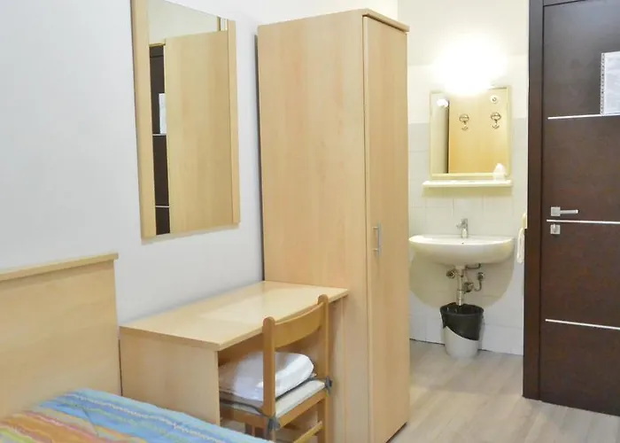Otel Arno