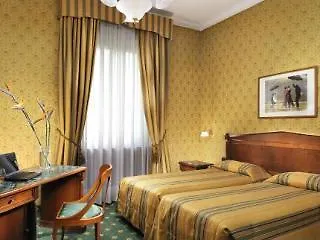 호텔 Grand Plaza