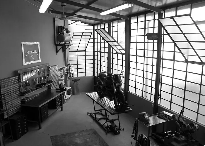 Zuretti 61 Bed & Breakfast Milaan