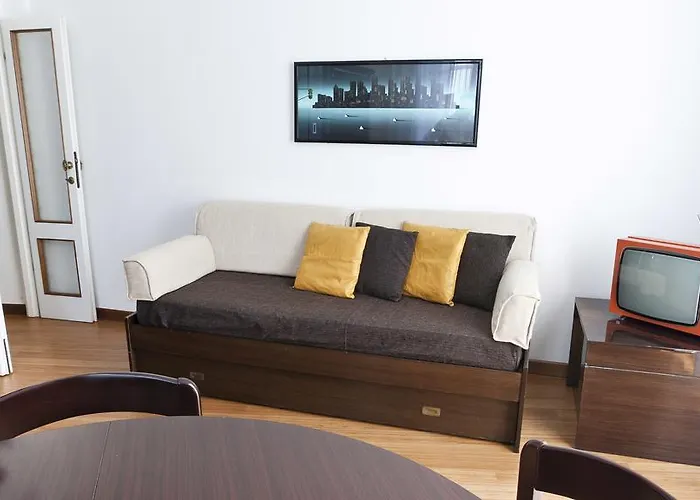 Italianway Easy - Piazza Firenze 4 Daire Milano