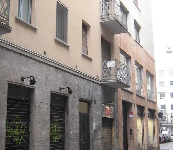 Flat In 1 Mediolan