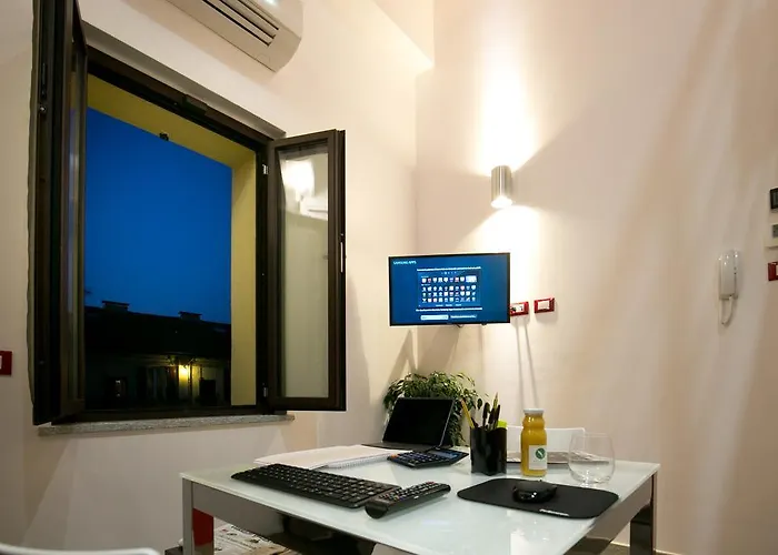 Versoverde Alzaia Naviglio Grande Otel