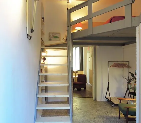 V12 Design Apartmán