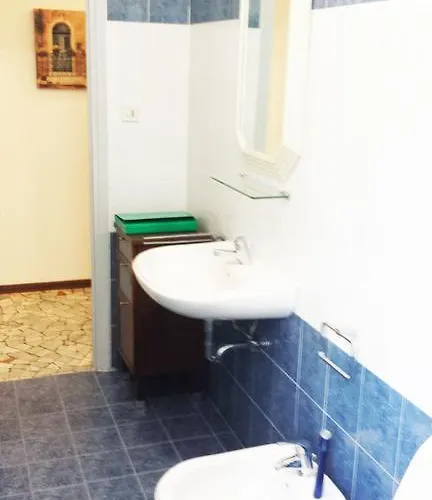 Edolo Apartman *
