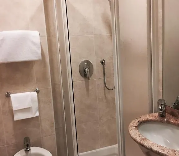 Astoria Sure Collection By Western 3* Milánó