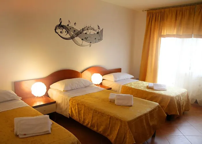 Bed and breakfast Music 3*