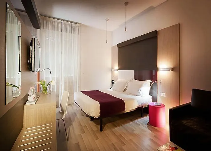 Genius Downtown 3* Milan