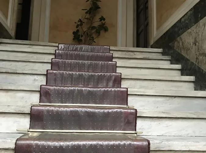 Paris 2* מילאנו