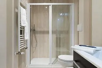 Royal Suites Szálloda