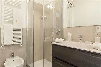Royal Suites Szálloda