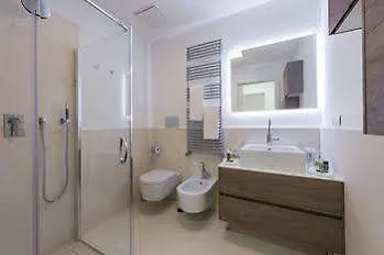 Szálloda Royal Suites Milánó