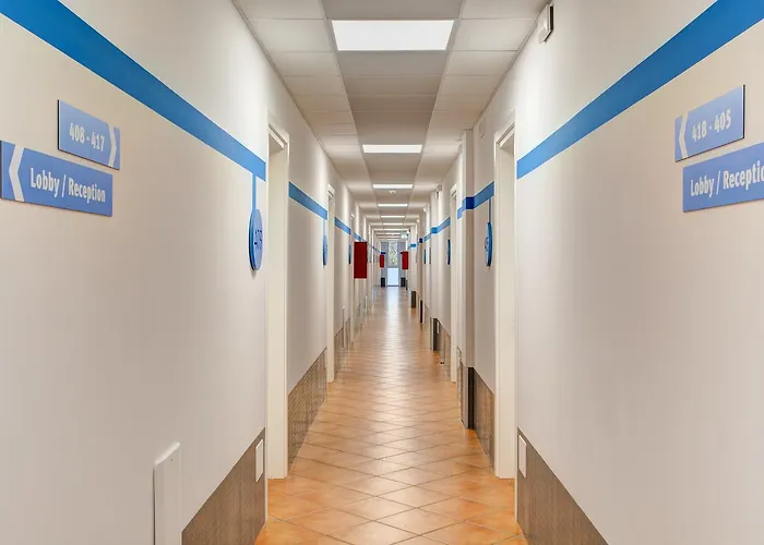 Meininger Garibaldi * מילאנו