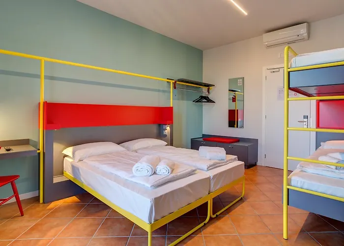 Meininger Garibaldi *