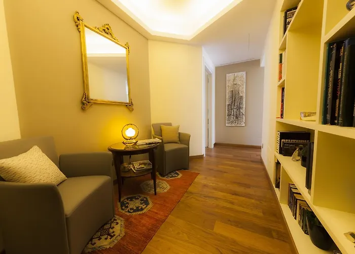 Bronzino House 3* Mailand