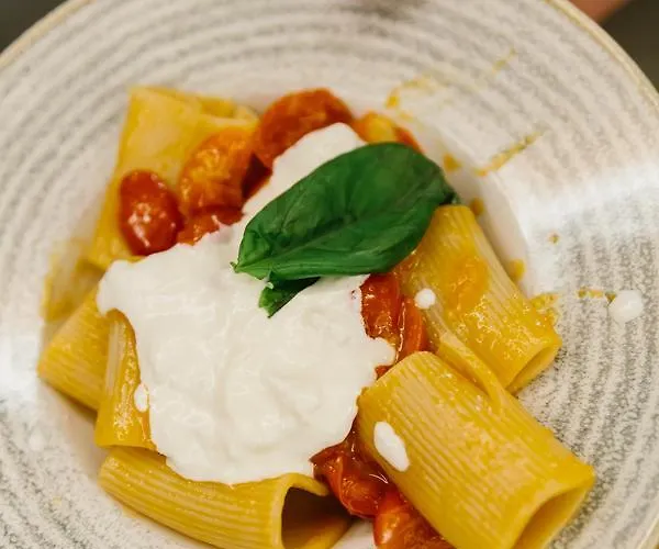 B&B Pandenus Brera 4*