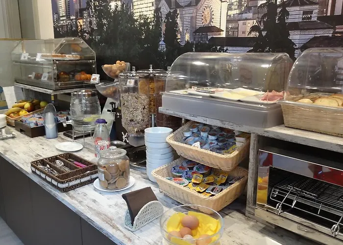 皮亚琴察酒店 3* 米兰