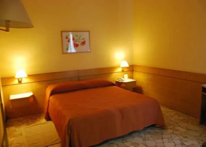 Hotel Garibaldi Palace 3*