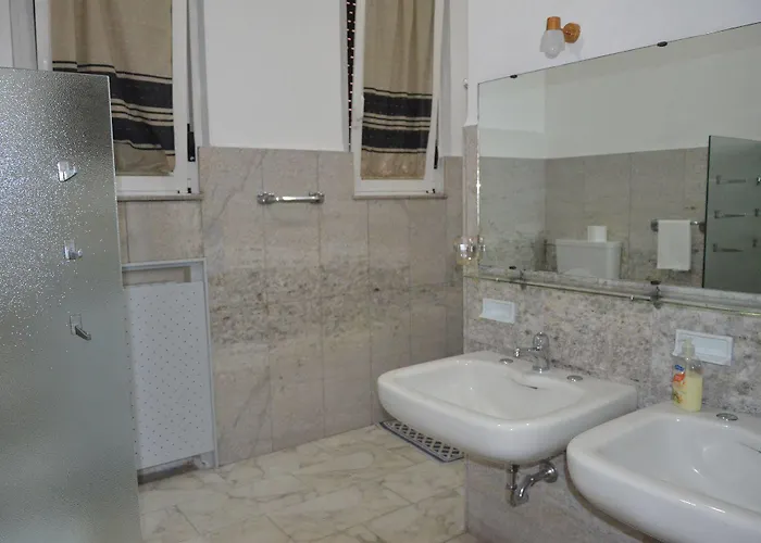 Cheta בית הארחה 2*