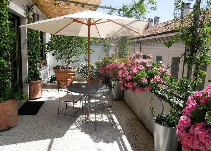 Hotel Antica Dei Mercanti 4*