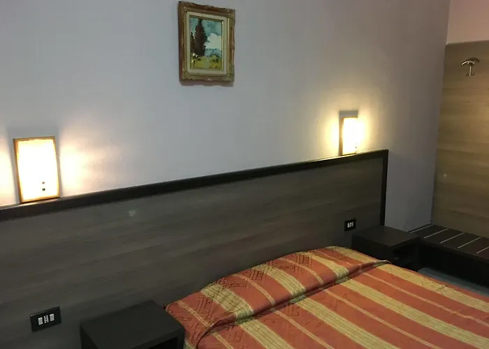 Salus Hotel
